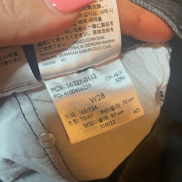 LEVIS SHORTS - Picture 4 of 5